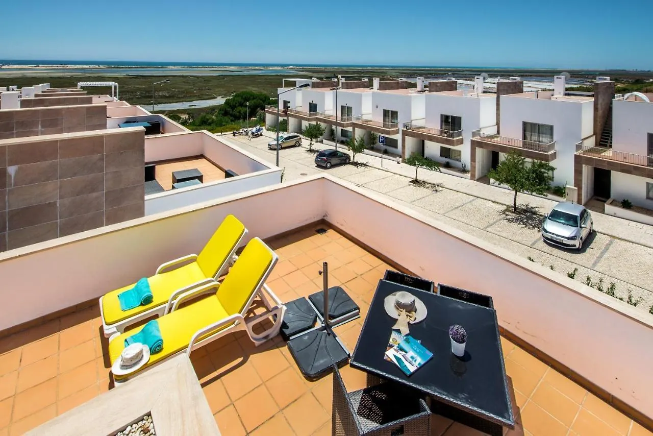 Fuseta Ria Resort - Villa Jasmine - Pool, Jacuzzi & Sea Views 0*, Fuzeta Portugália